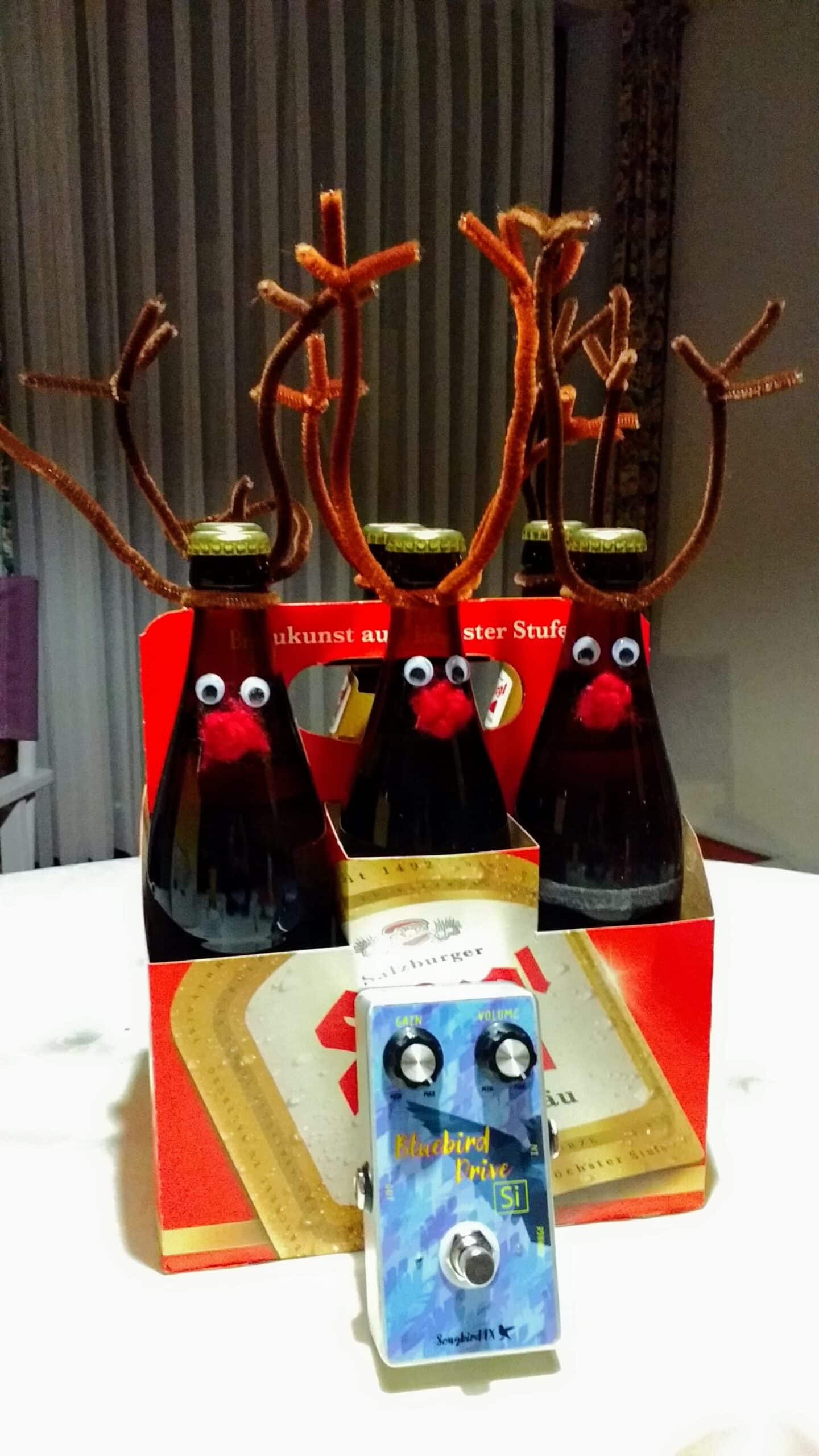 rudolpf the red nosed reindeer beer stiegl goldräu rock n roll guitar pedal rechargeable bluebird songbird fx overdrive boutique christmas