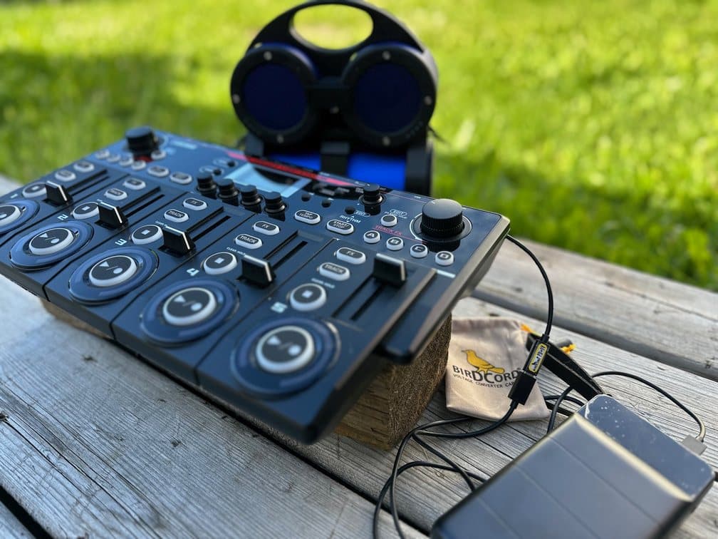 Boss RC-505 MKII loopstation powered portably with a USB-C power bank and a Birdcord PD 9V